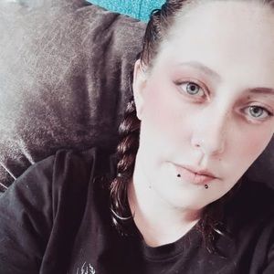 Meet your Posher, Faith